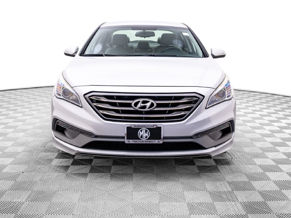 Used 2015 Hyundai Sonata Sport w/ Option Group 03 FWD image 11