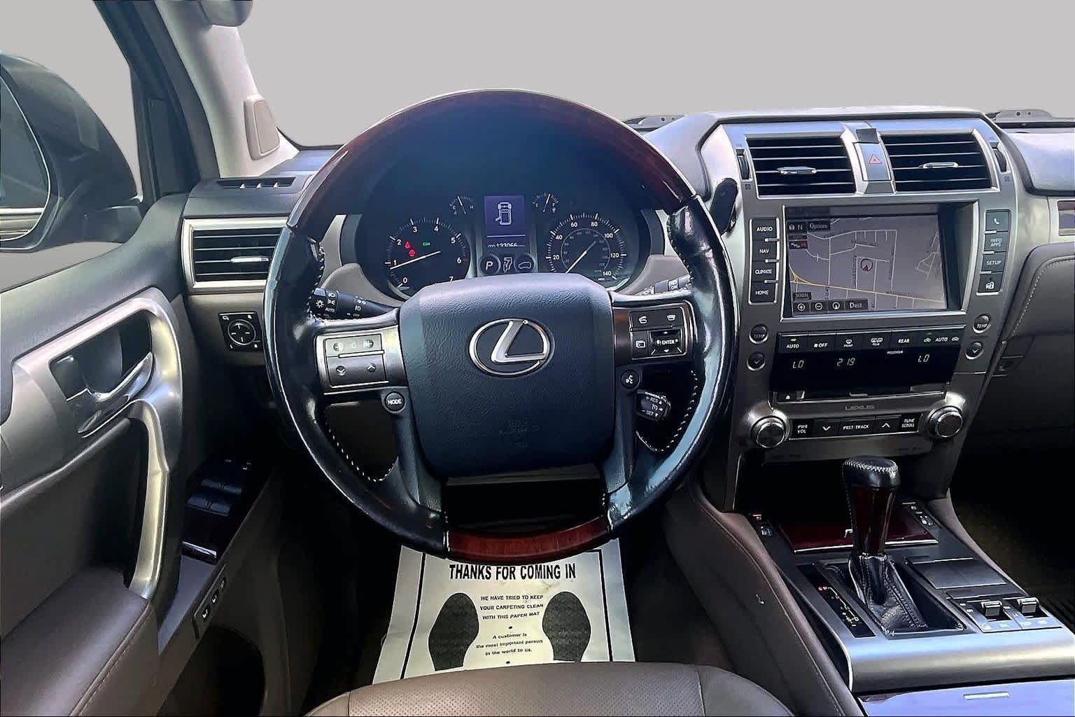 Used 2016 Lexus GX 460 w/ Premium Package AWD/4WD image 6
