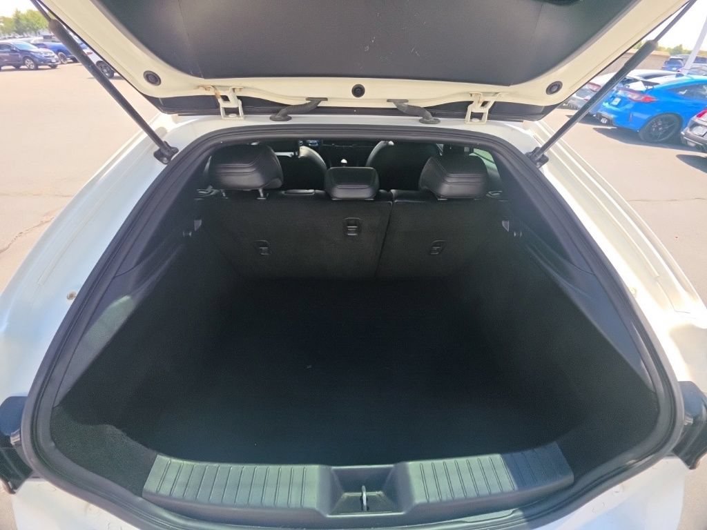 Used 2019 MAZDA MAZDA3 Hatchback FWD image 28