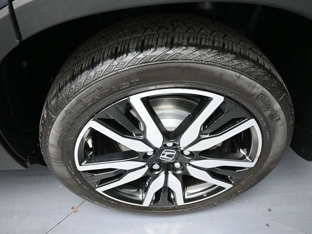 Certified 2022 Honda Pilot Touring image 15