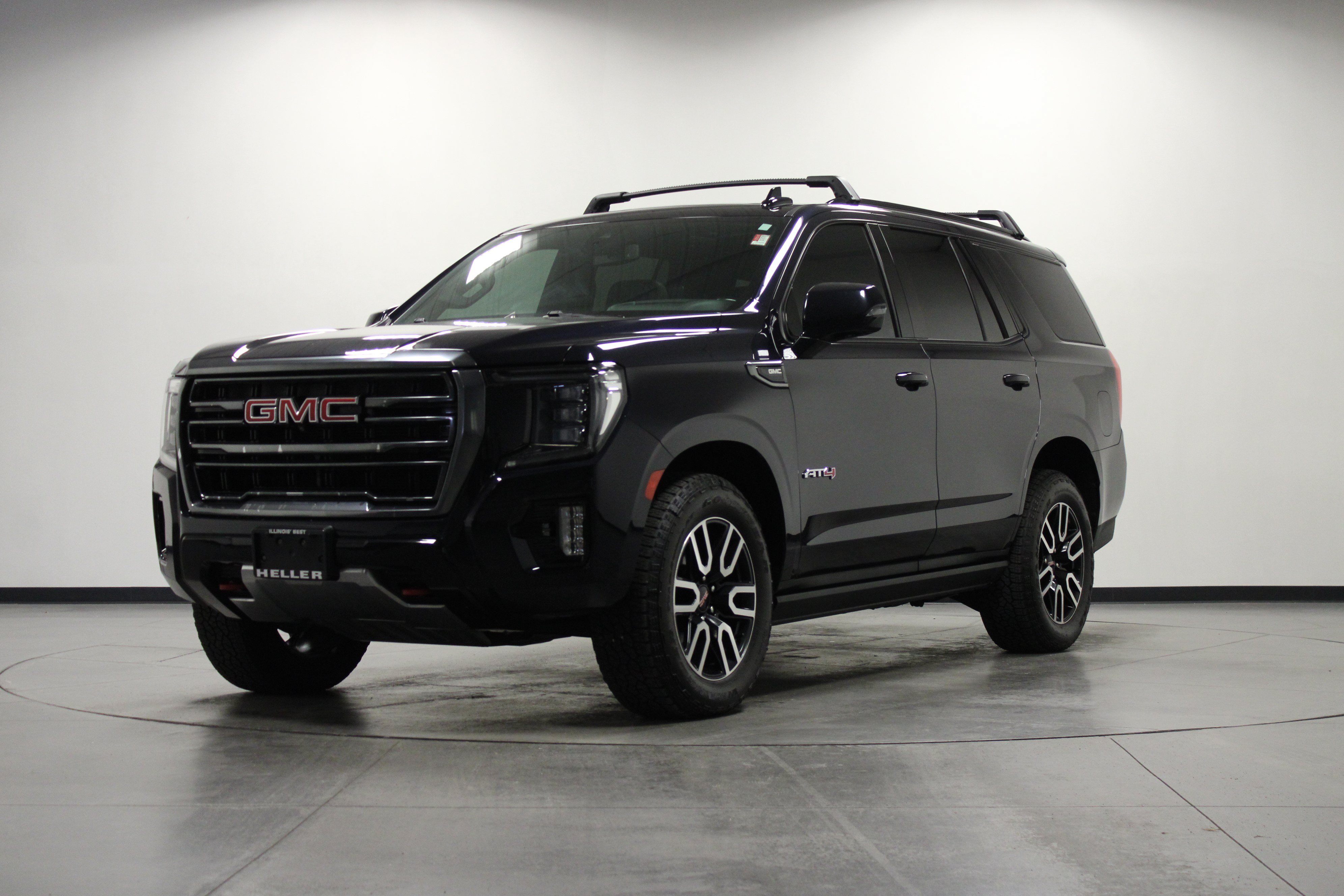 Used 2022 GMC Yukon AT4 w/ AT4 Premium Package AWD/4WD image 8