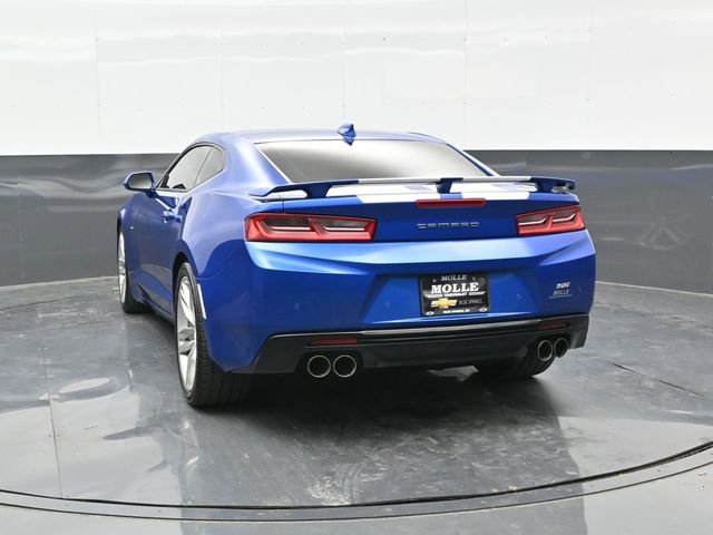 Used 2018 Chevrolet Camaro SS RWD image 5