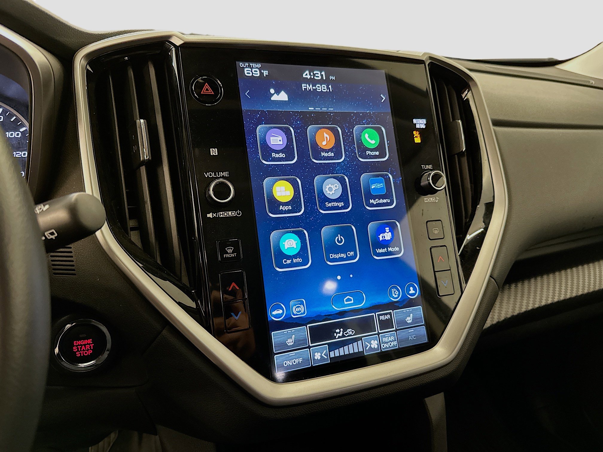 Used 2025 Subaru Ascent Premium image 25