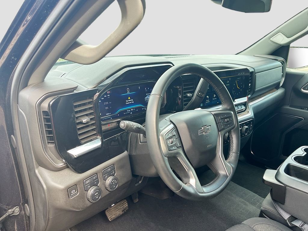 Used 2024 Chevrolet Silverado 1500 RST w/ Z71 Off-Road Package image 9