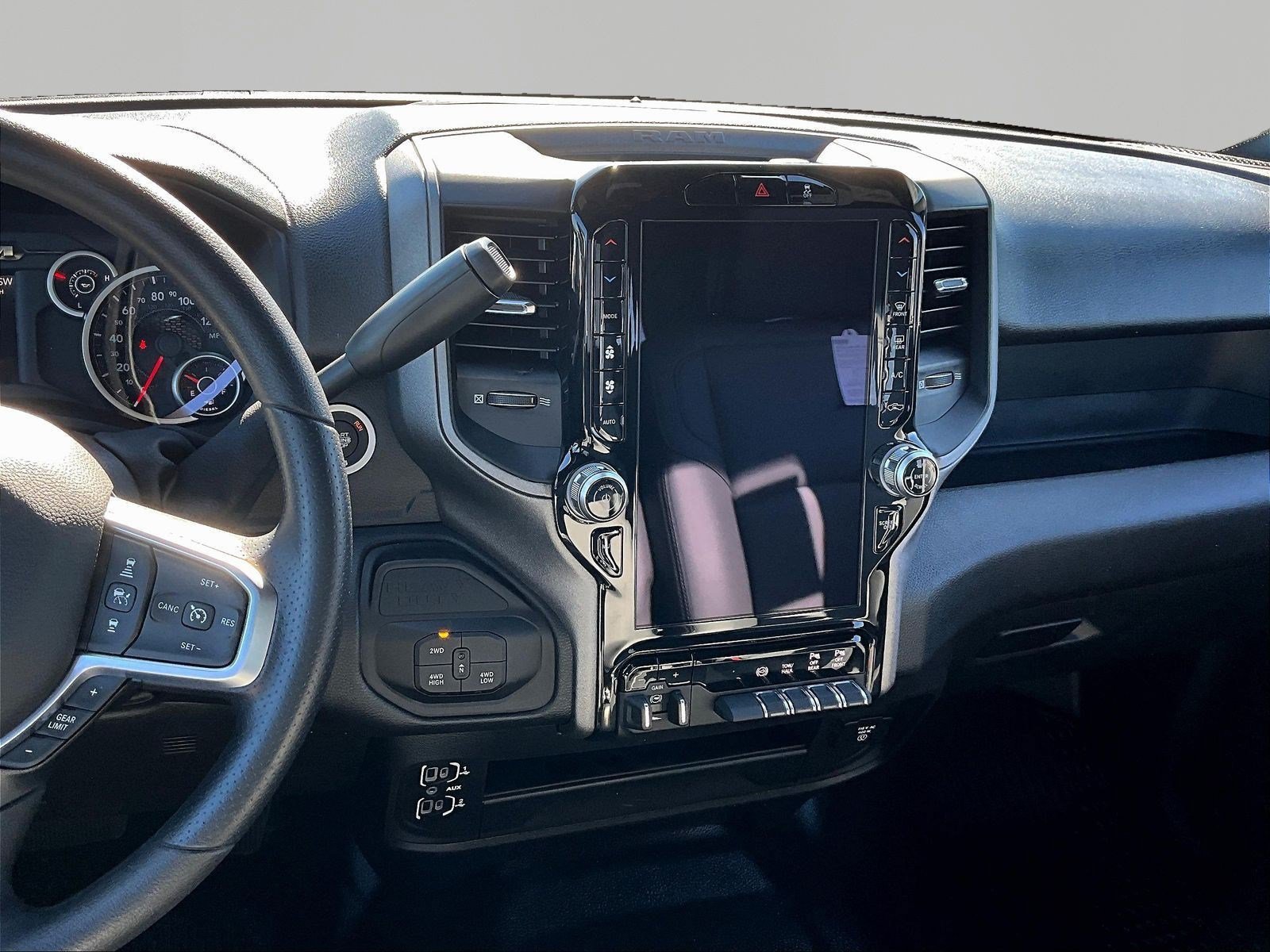 New 2027 RAM 3500 Tradesman AWD/4WD image 7