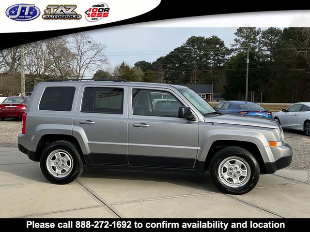 Used 2016 Jeep Patriot Sport w/ Power Value Group FWD image 7