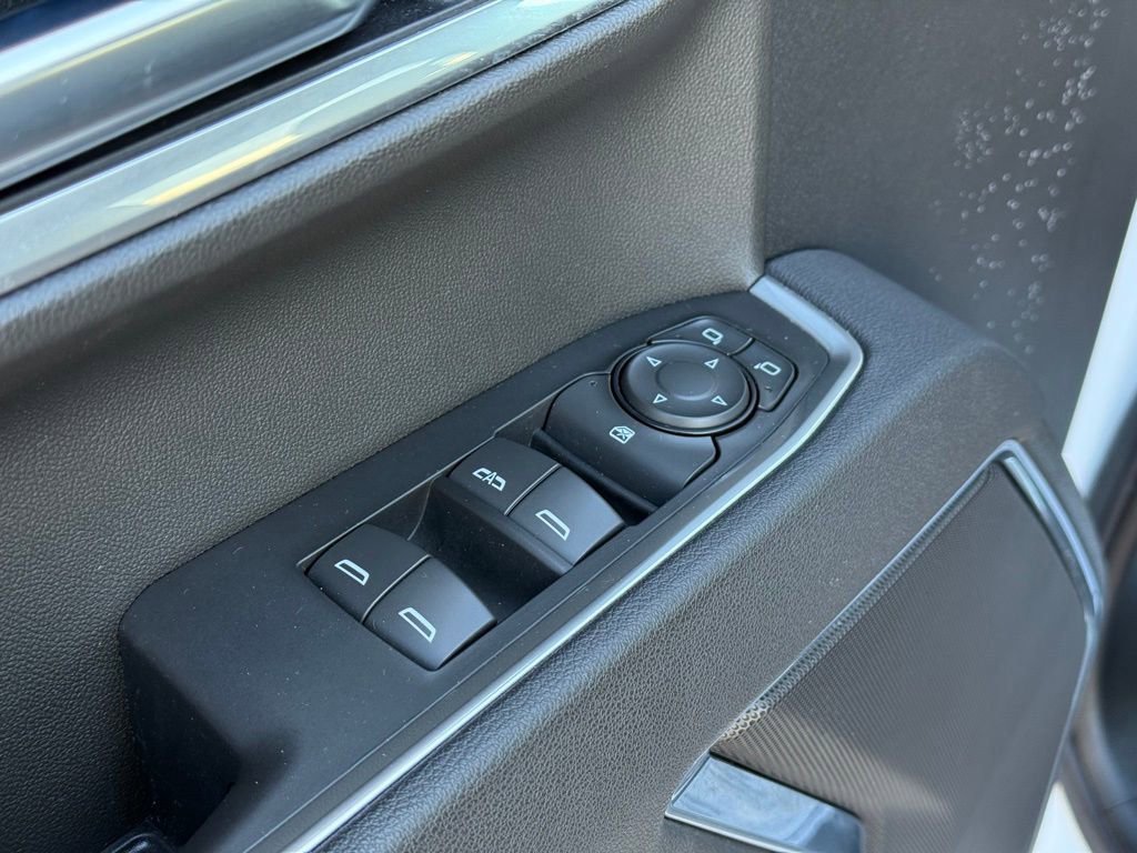 Used 2025 Chevrolet Silverado 1500 LT w/ Protection Package image 10