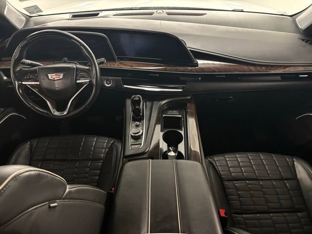 Used 2022 Cadillac Escalade Premium Luxury Platinum RWD image 26