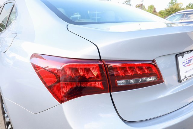 Used 2017 Acura TLX w/ Technology Package image 19