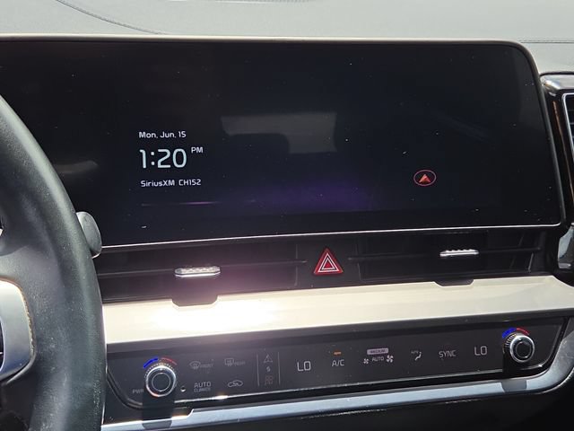 Used 2025 Kia Sportage EX FWD image 22