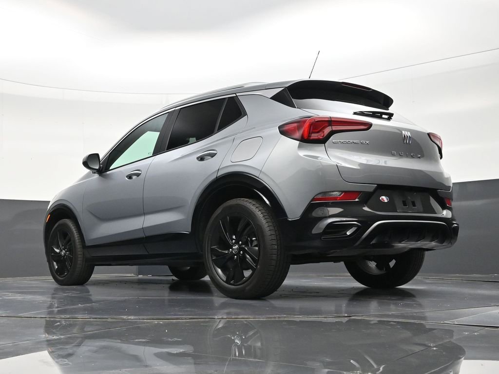 Used 2024 Buick Encore GX Sport Touring FWD image 22