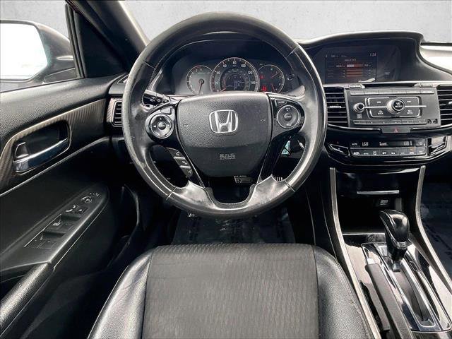 Used 2016 Honda Accord Sport image 7