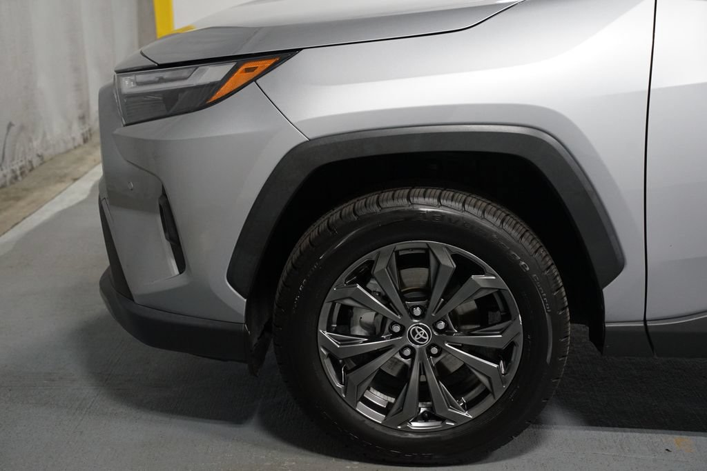 Certified 2024 Toyota RAV4 Limited w/ Advanced Technology Package AWD/4WD image 5