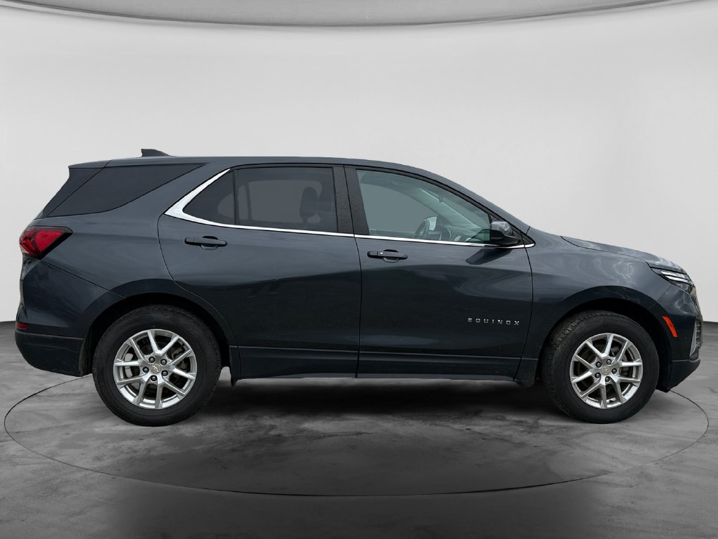 Used 2023 Chevrolet Equinox LT AWD/4WD image 11