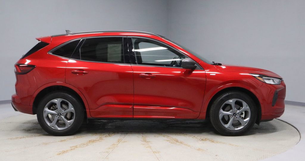 Certified 2023 Ford Escape ST-Line w/ Tech Pack #1 image 12