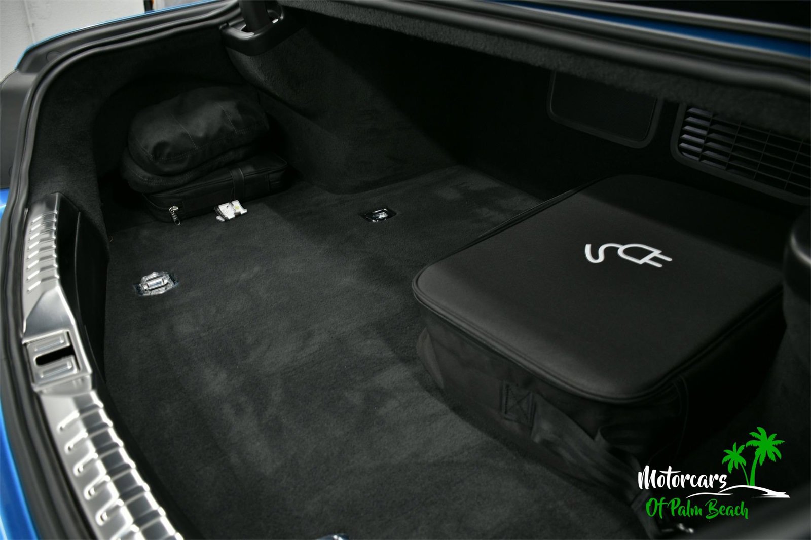 Used 2025 Bentley Flying Spur Plug-In Hybrid image 69