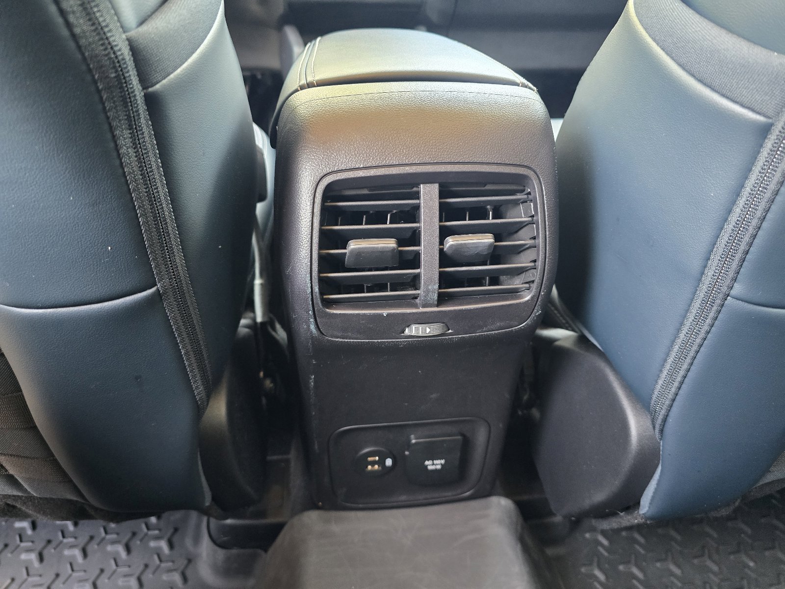 Used 2023 Ford Bronco Sport Outer Banks w/ Tech Package AWD/4WD image 24