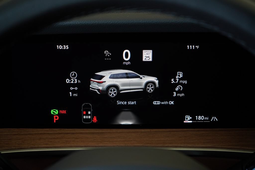 New 2026 Volkswagen Tiguan SEL R-Line AWD/4WD image 22