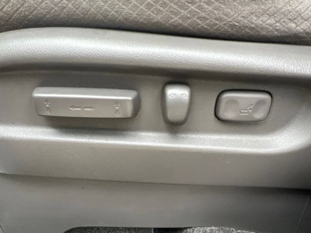 Used 2016 Honda Odyssey SE image 18
