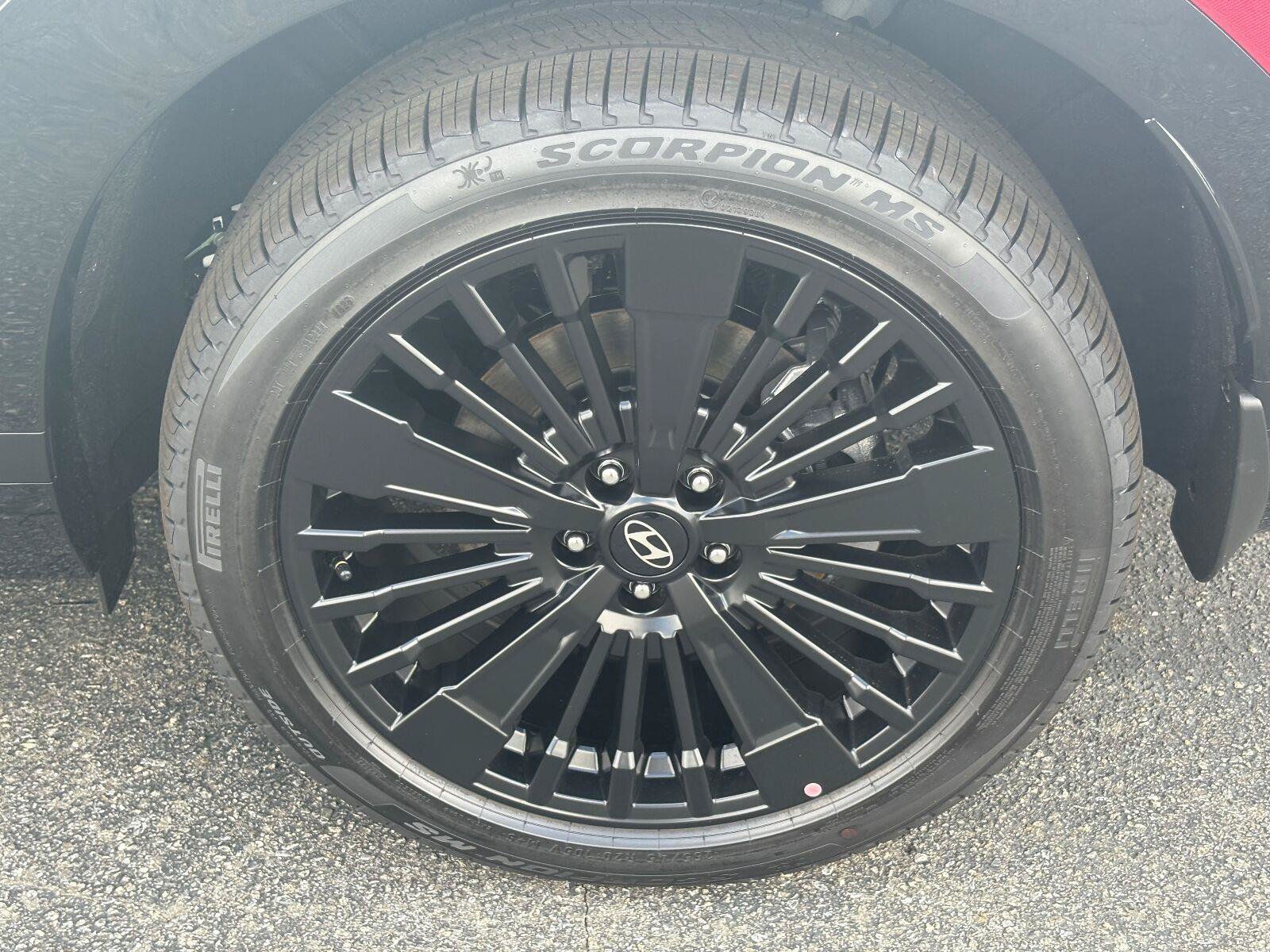 New 2026 Hyundai Santa Fe Calligraphy FWD image 16