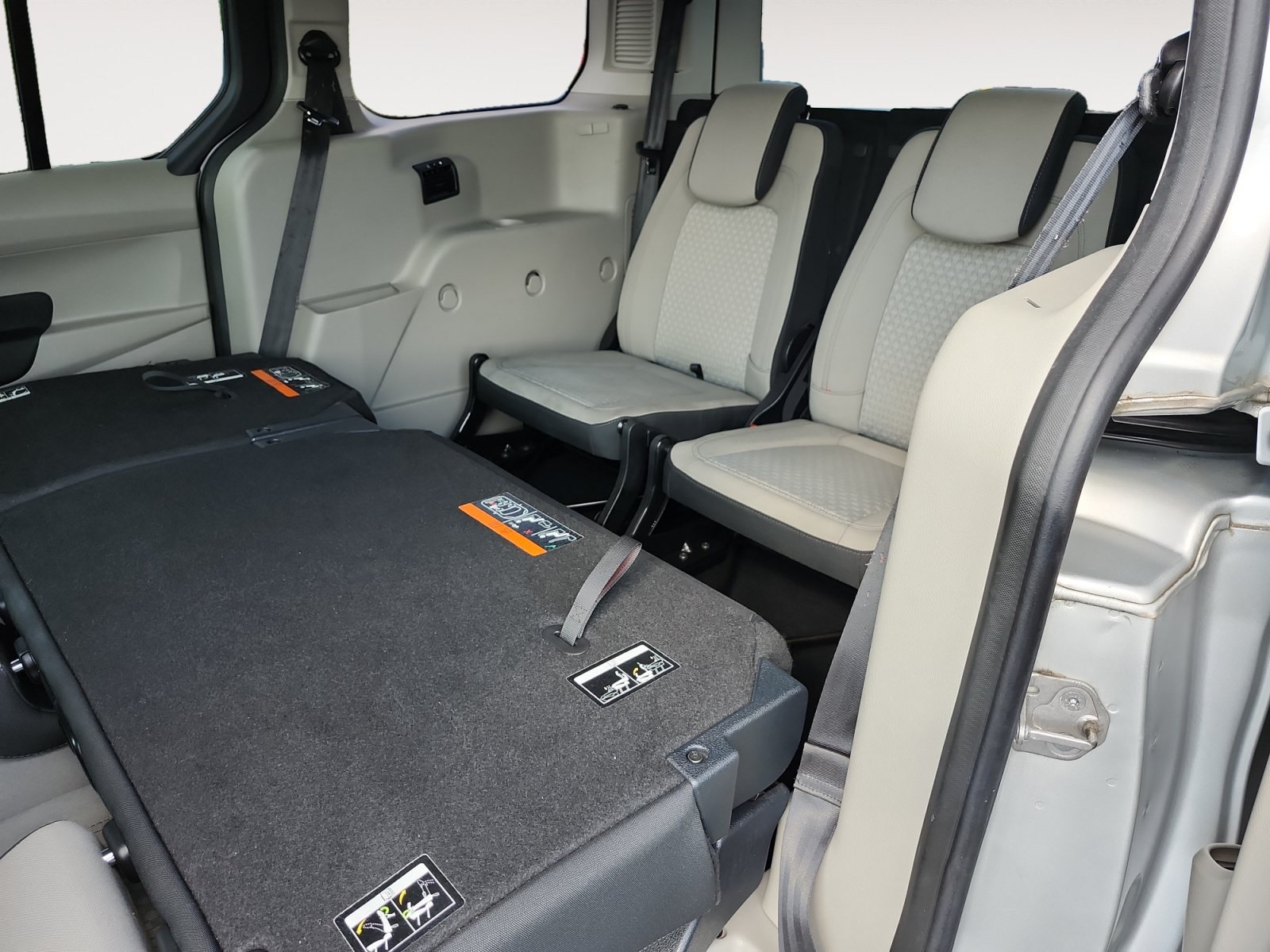 Used 2022 Ford Transit Connect XLT FWD image 13
