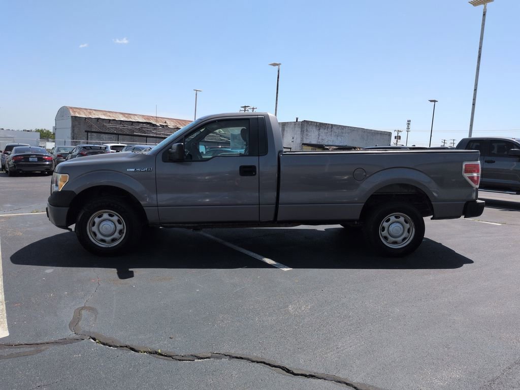 Used 2010 Ford F150 XL RWD image 2