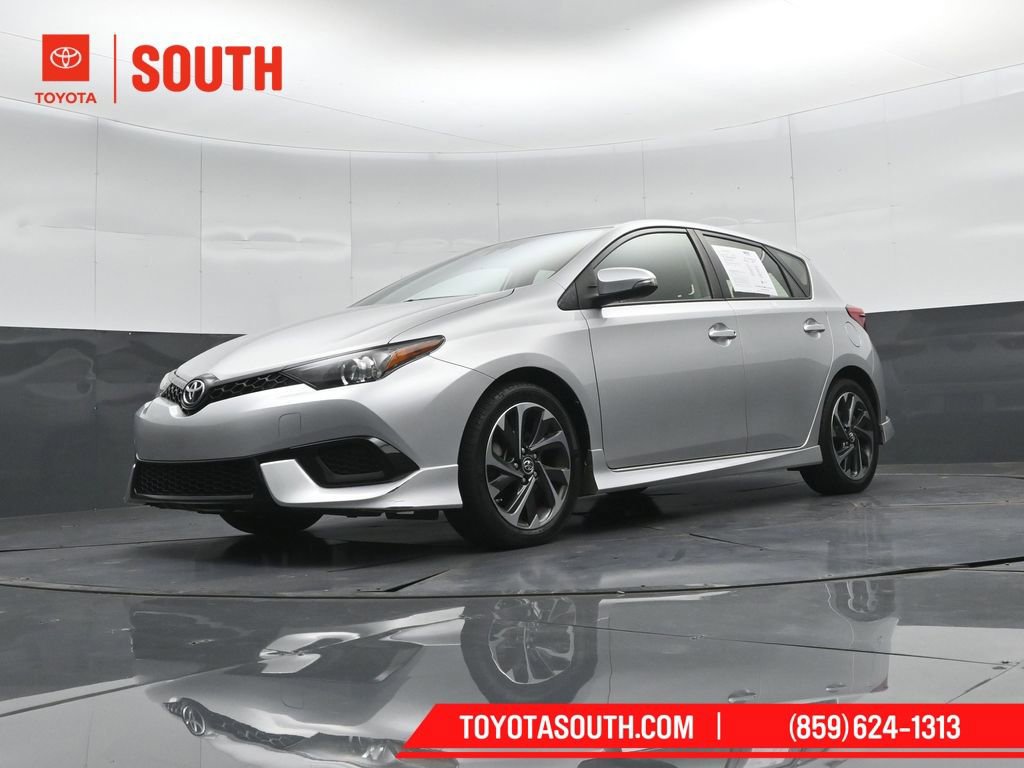 Used 2017 Toyota Corolla iM image 36