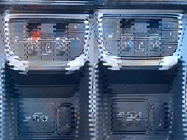 Certified 2023 GMC Terrain SLE w/ Driver Convenience Package image 12