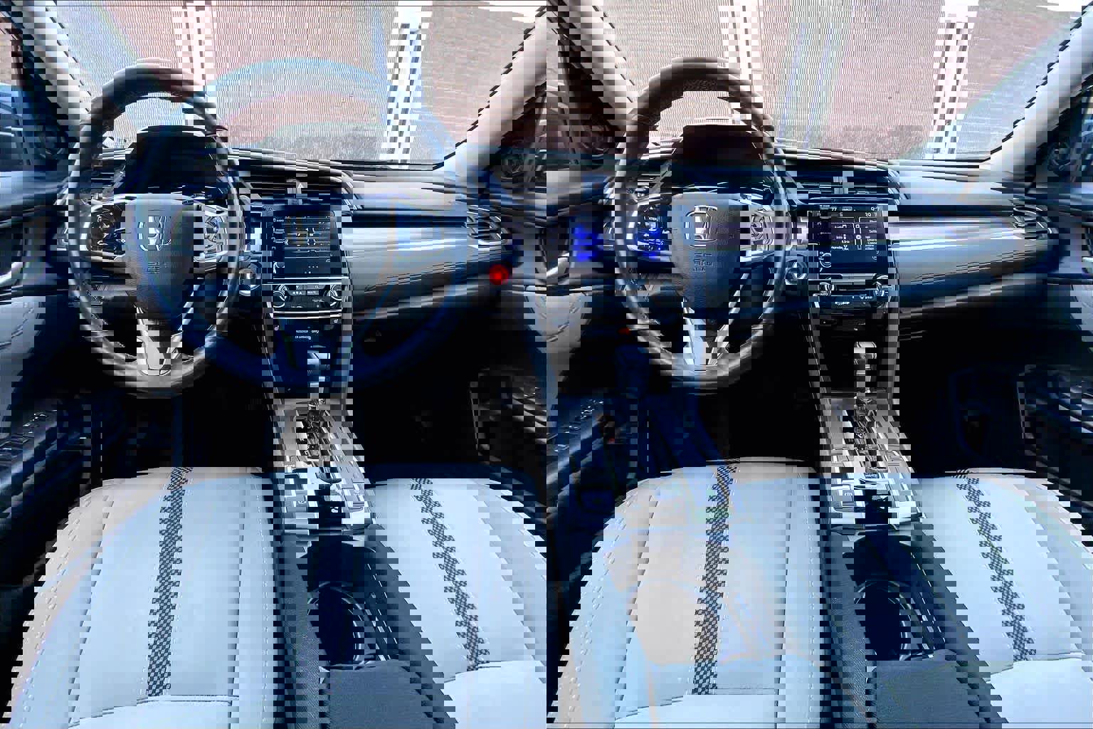 Used 2019 Honda Civic EX image 16