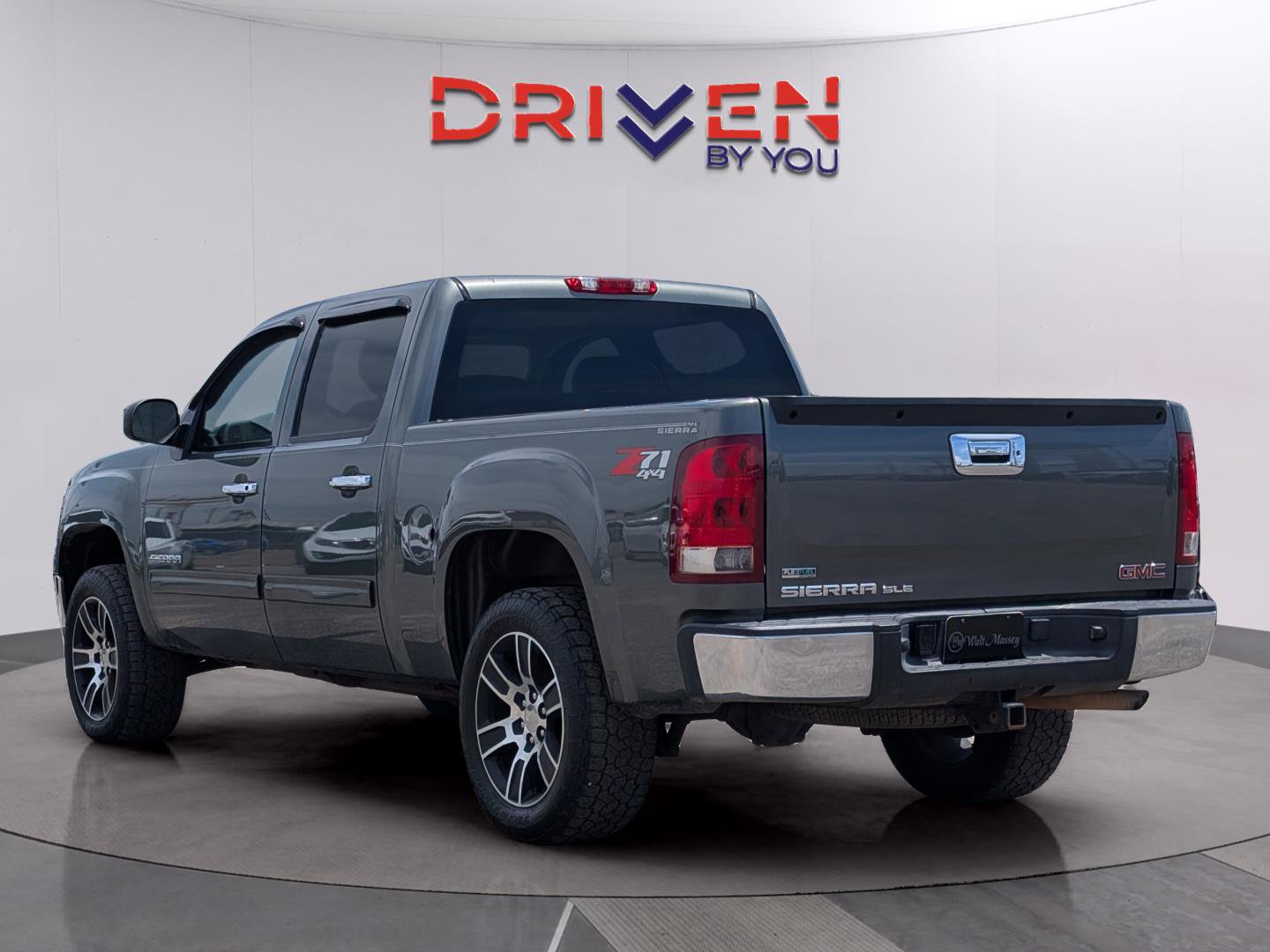 Used 2011 GMC Sierra 1500 SLE w/ Power Tech Package image 3