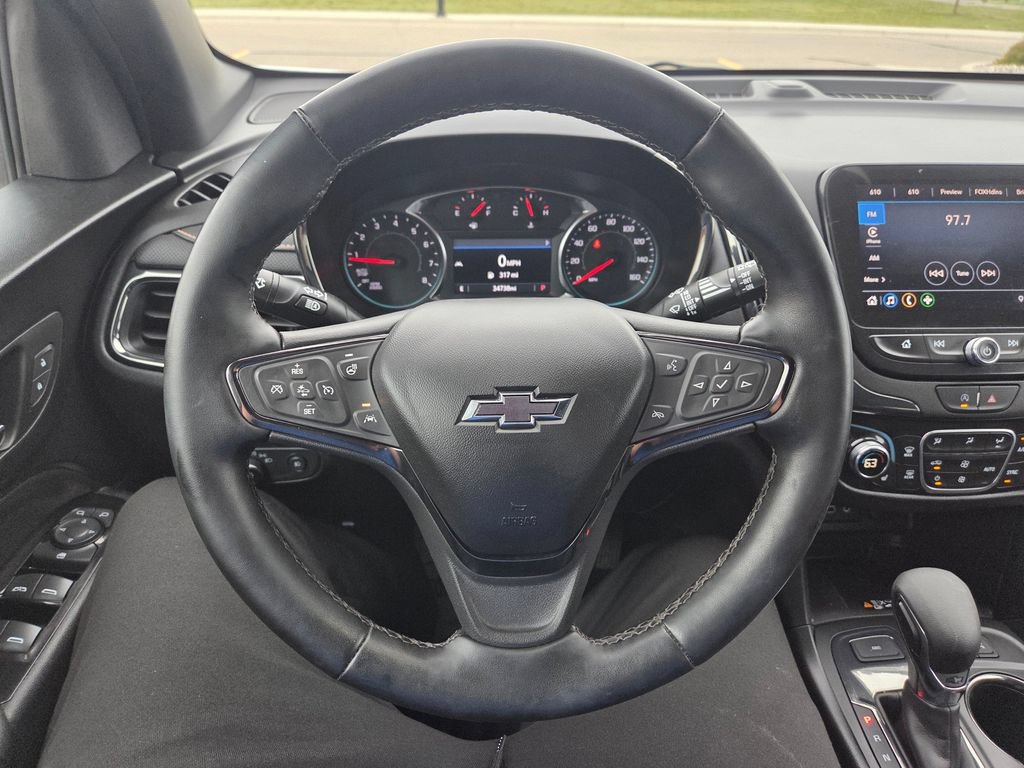 Used 2023 Chevrolet Equinox Premier AWD/4WD image 18