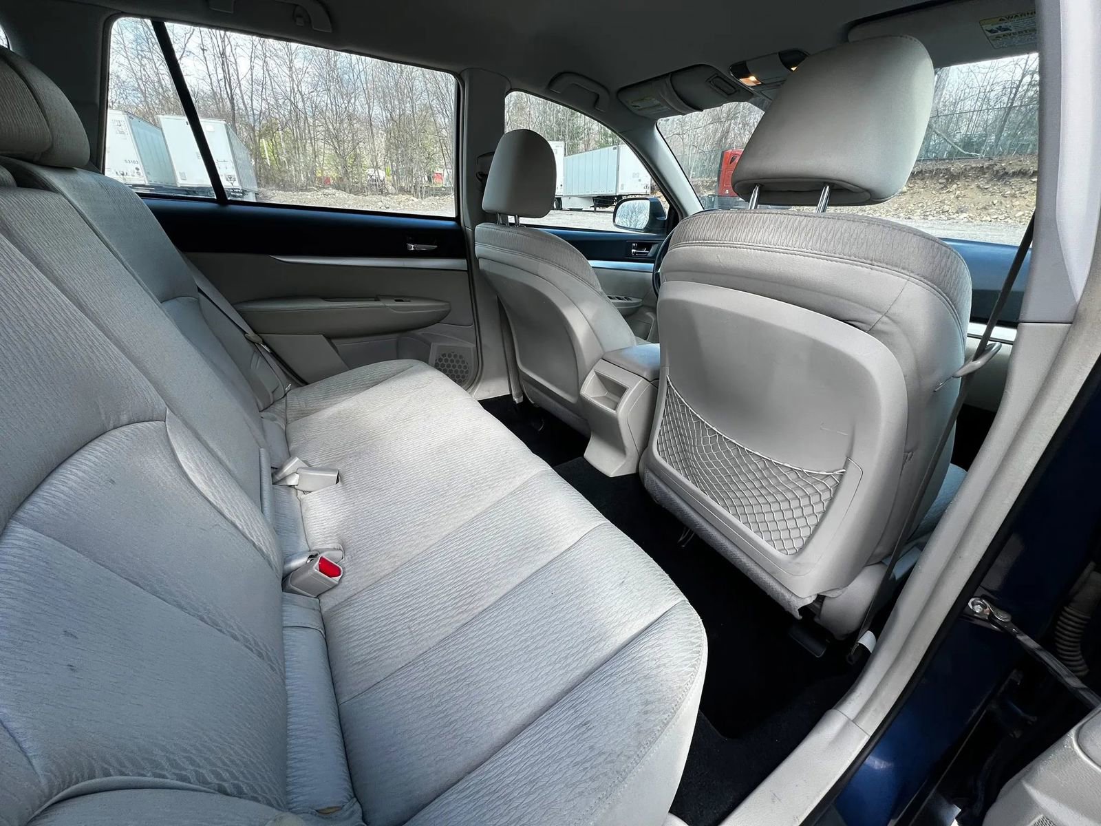 Used 2011 Subaru Outback 2.5i image 11