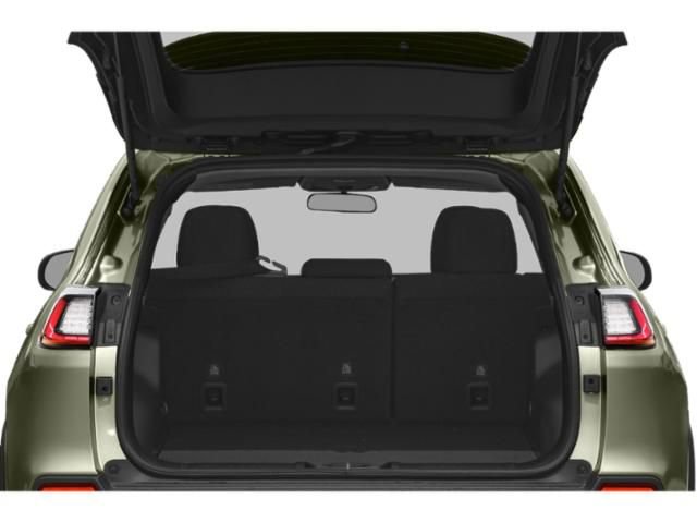 Used 2019 Jeep Cherokee Latitude w/ Popular Appearance Group FWD image 12