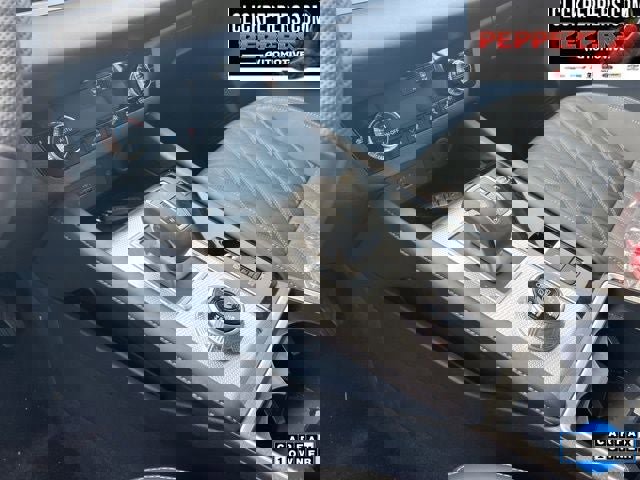 Used 2024 Mitsubishi Outlander SEL Black Edition image 13