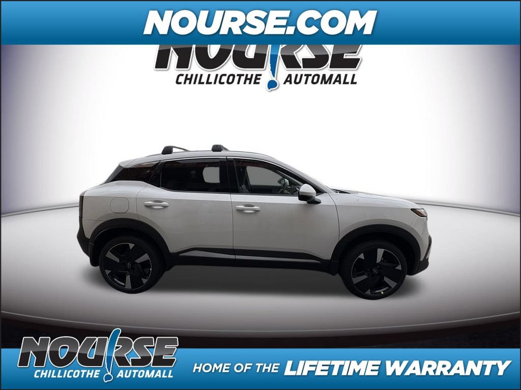 New 2025 Nissan Kicks SR w/ Illumination Package AWD/4WD image 4