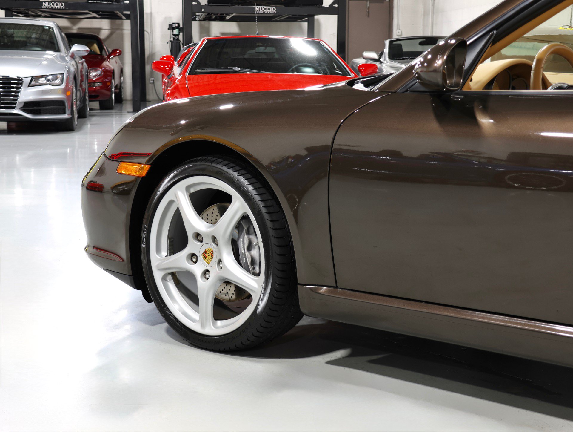 Used 2011 Porsche 911 Cabriolet image 12
