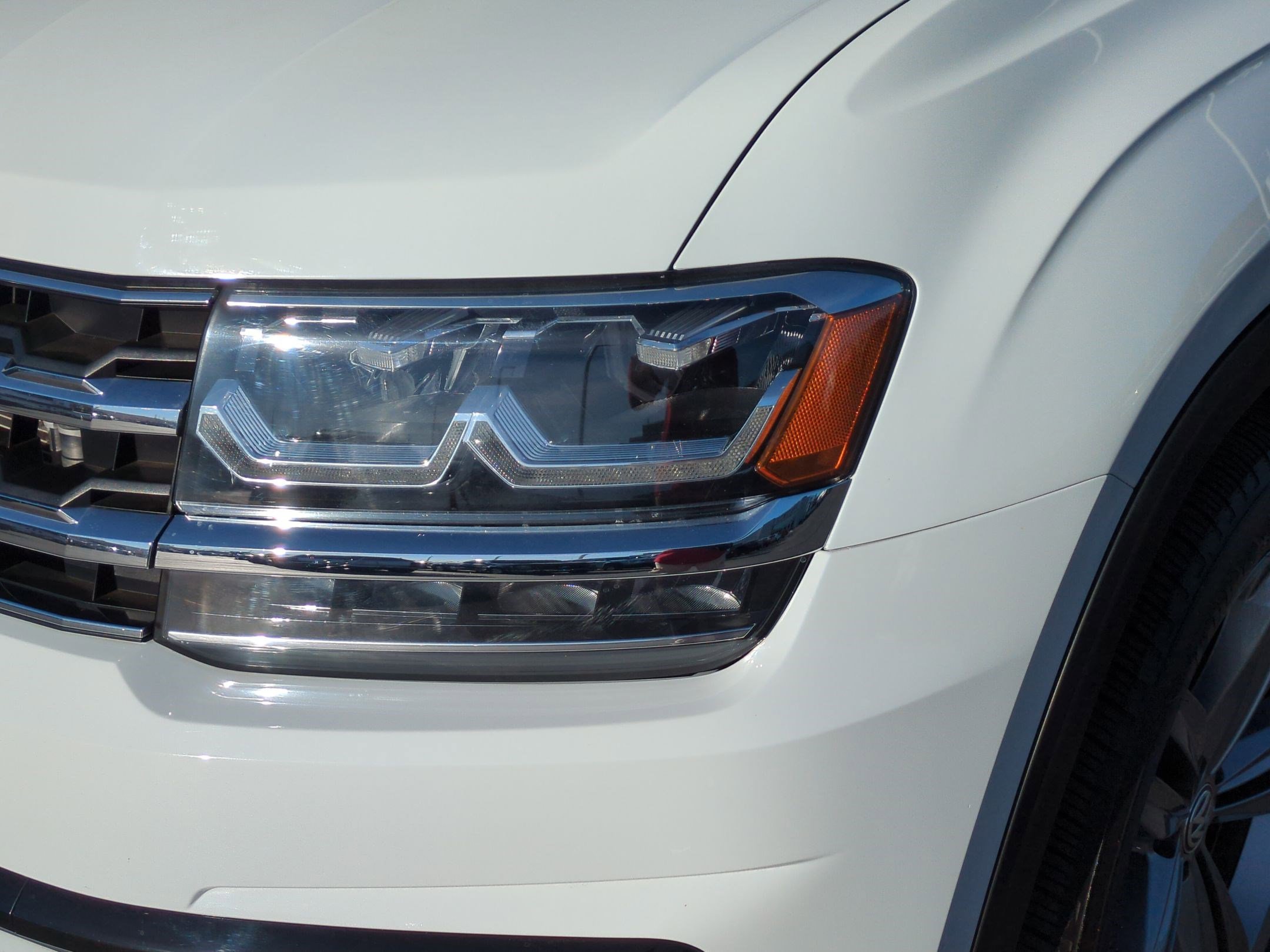 Used 2019 Volkswagen Atlas SEL R-Line image 10