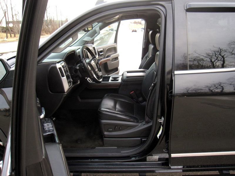 Used 2015 GMC Sierra 2500 SLT w/ Driver Alert Package image 20
