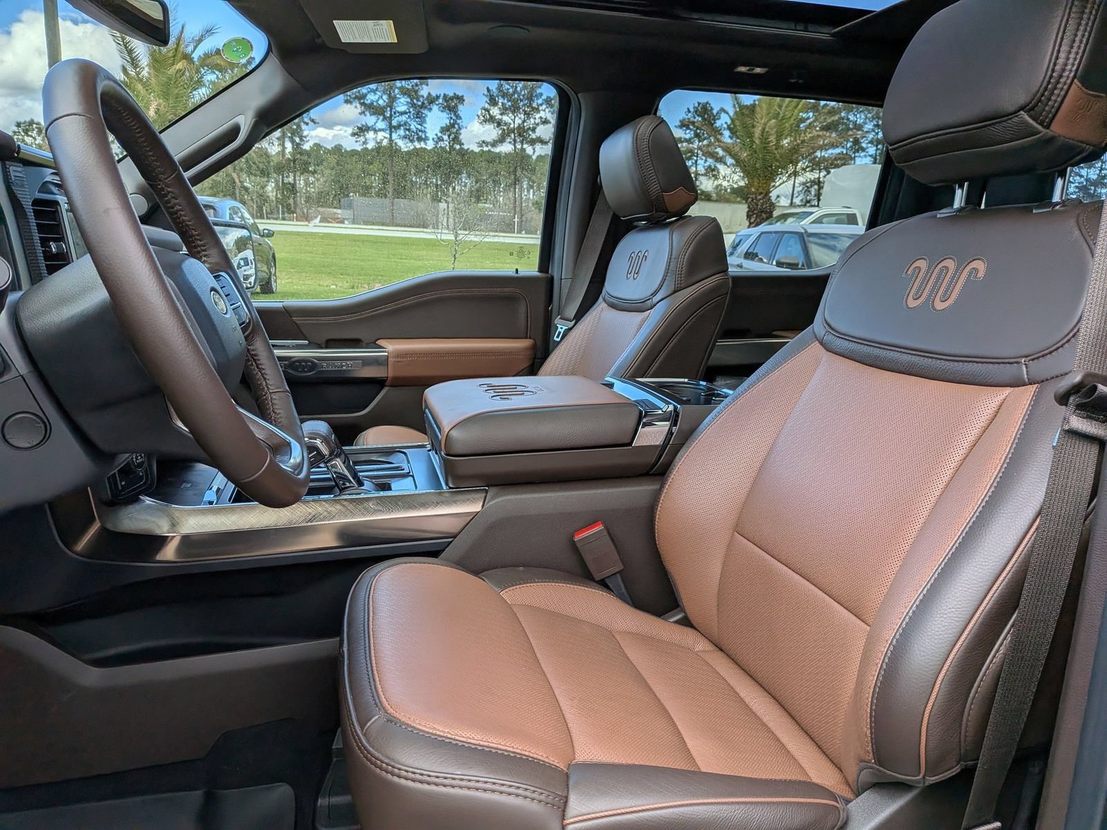 Certified 2025 Ford F150 King Ranch w/ FX4 Off-Road Package AWD/4WD image 9