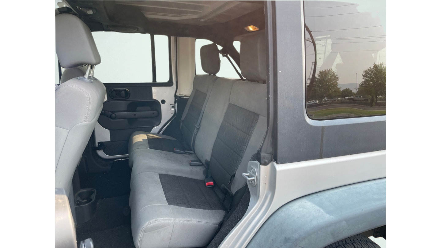 Used 2008 Jeep Wrangler Unlimited X AWD/4WD image 10