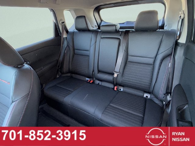New 2026 Nissan Rogue SV w/ Rock Creek Premium Package AWD/4WD image 23