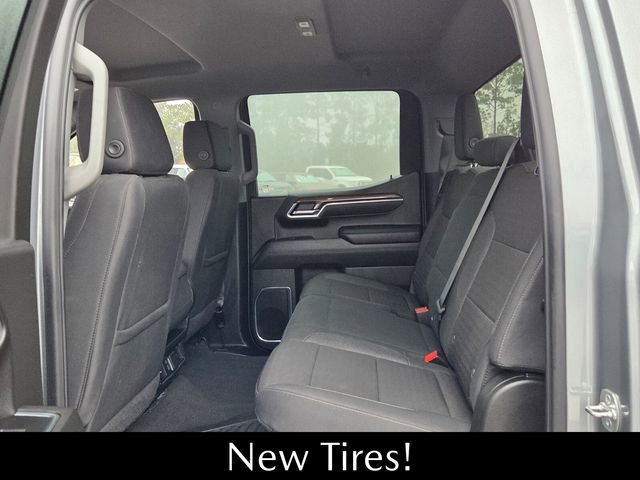 Used 2025 Chevrolet Silverado 1500 LT image 7