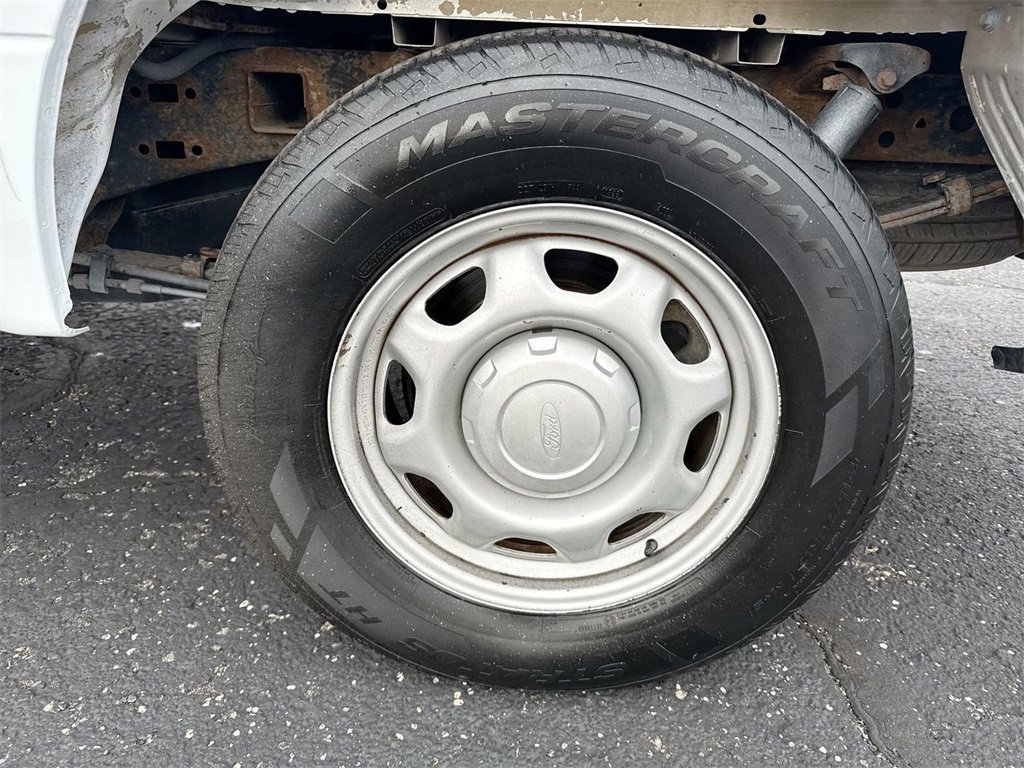 Used 2015 Ford F150 XL w/ Equipment Group 101A Mid image 10