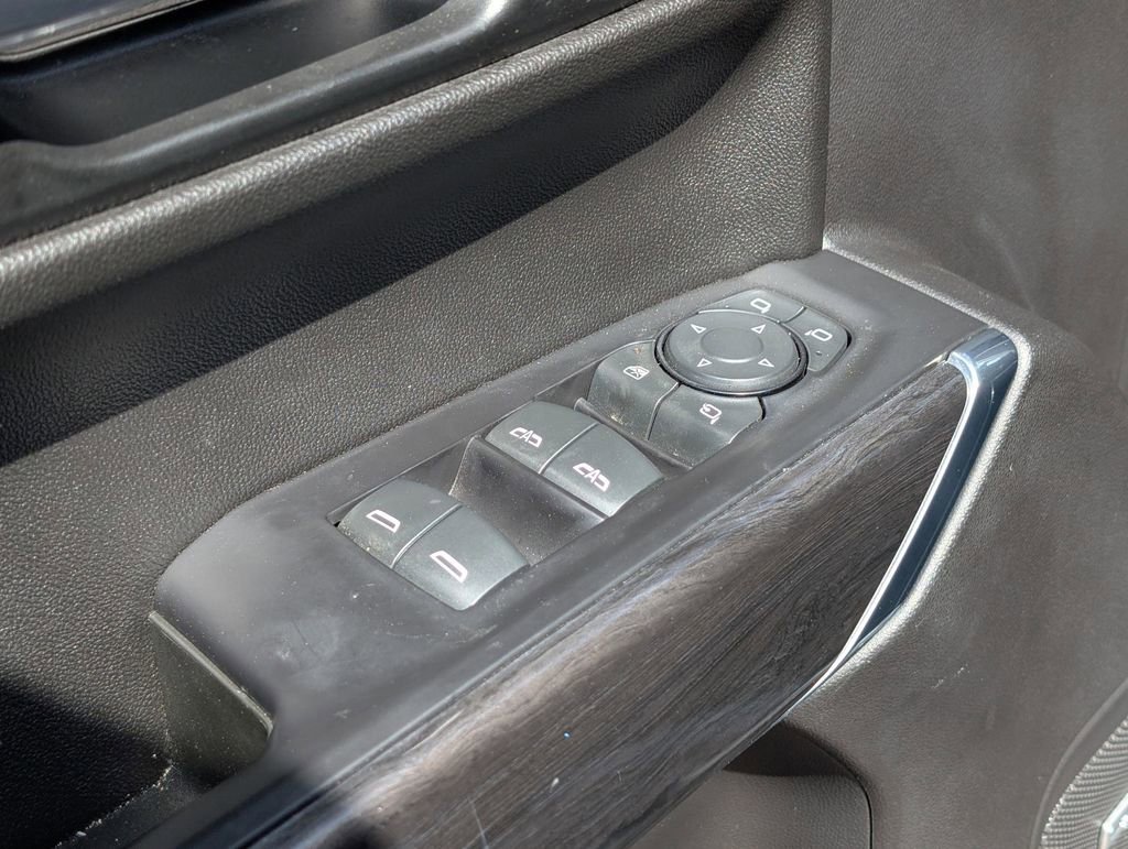 Used 2021 Chevrolet Silverado 1500 LTZ w/ LTZ Premium Texas Edition image 16