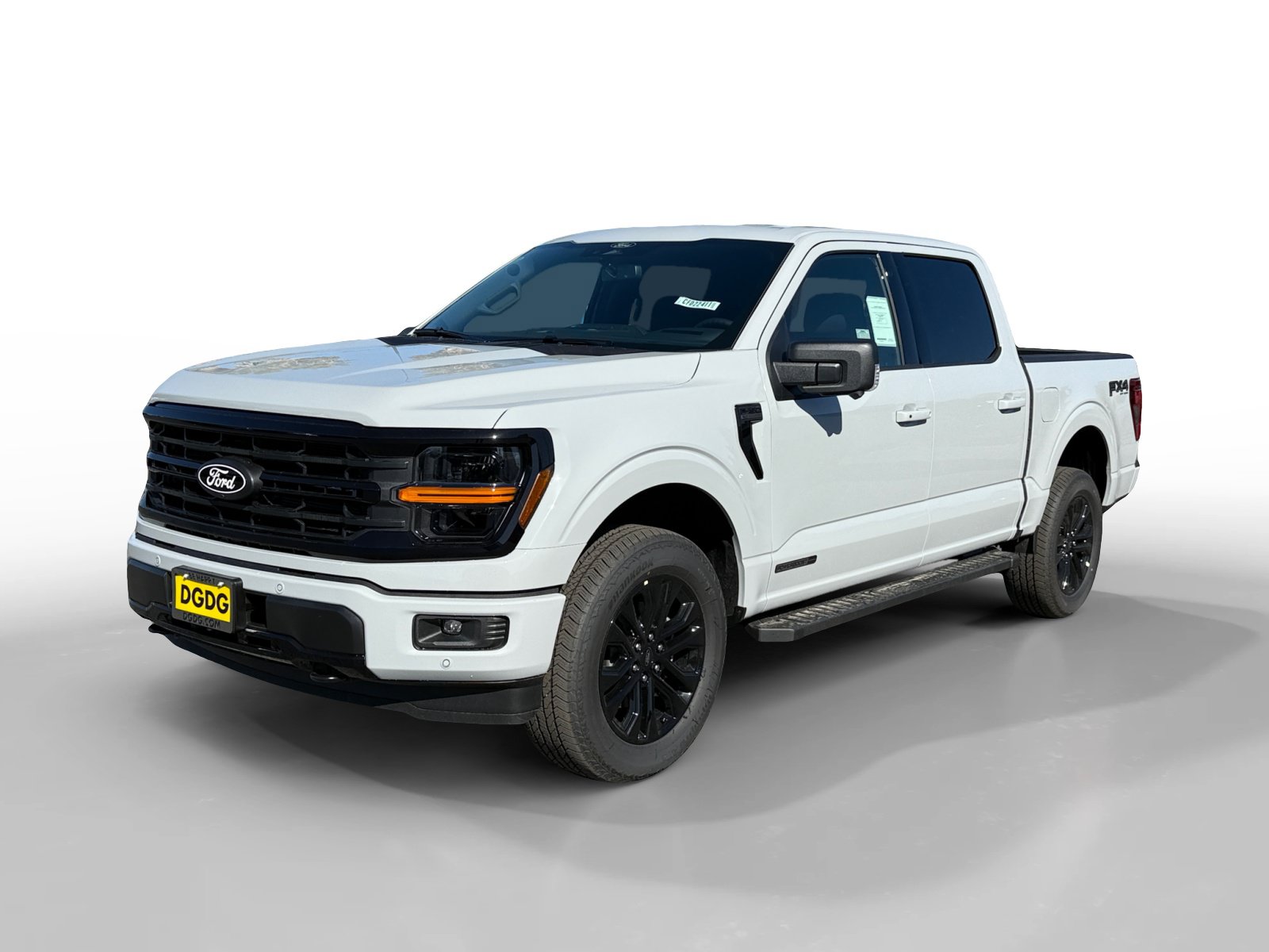 New 2026 Ford F150 XLT w/ Equipment Group 302A MID
