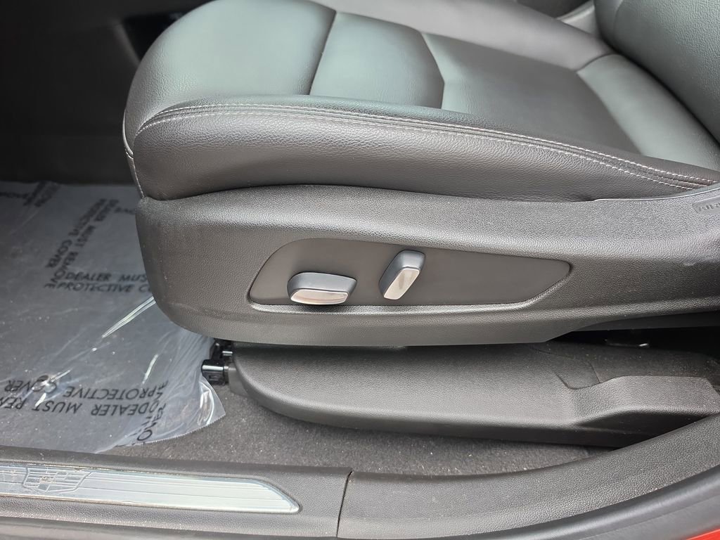 Used 2021 Cadillac XT5 Luxury FWD image 17
