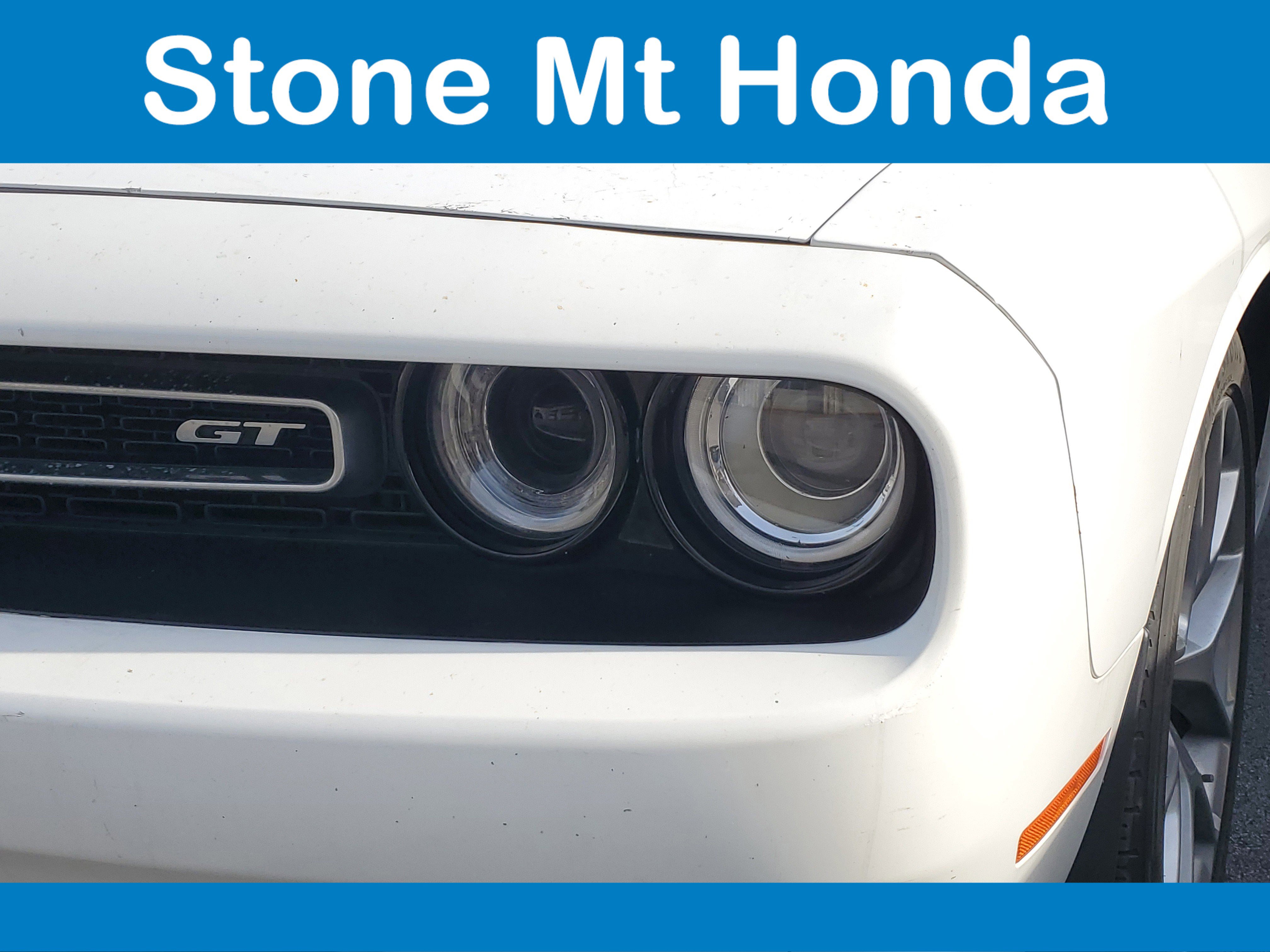 Used 2022 Dodge Challenger GT image 5