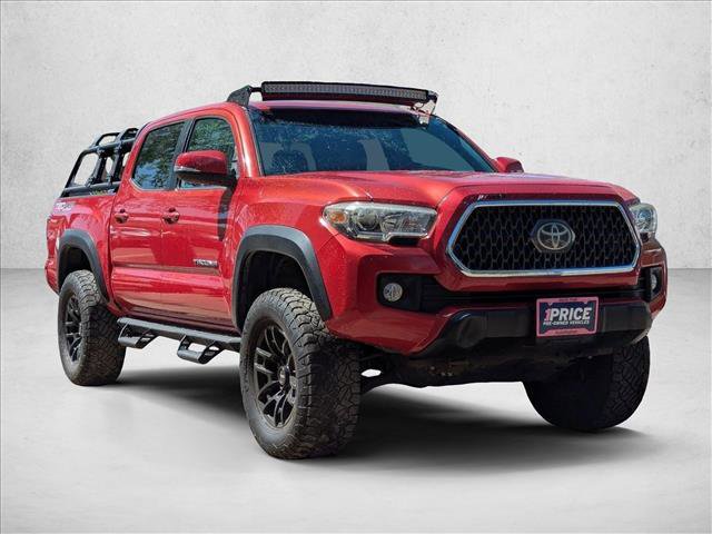Used 2018 Toyota Tacoma TRD Off-Road w/ Technology Package AWD/4WD image 3