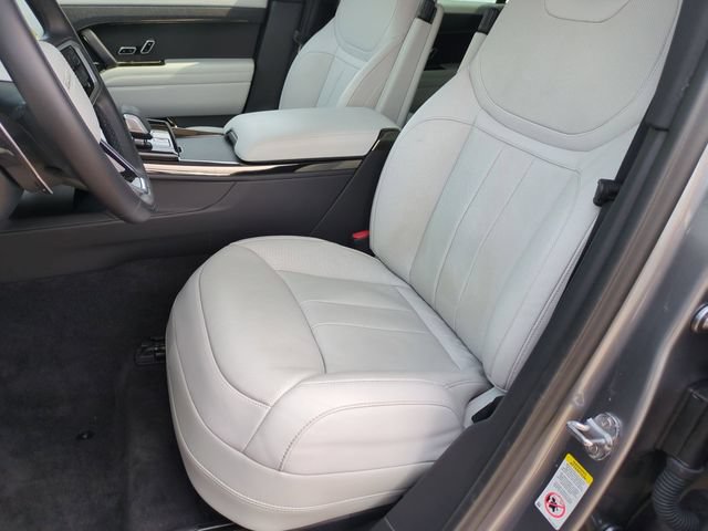 Used 2024 Land Rover Range Rover Sport SE AWD/4WD image 12