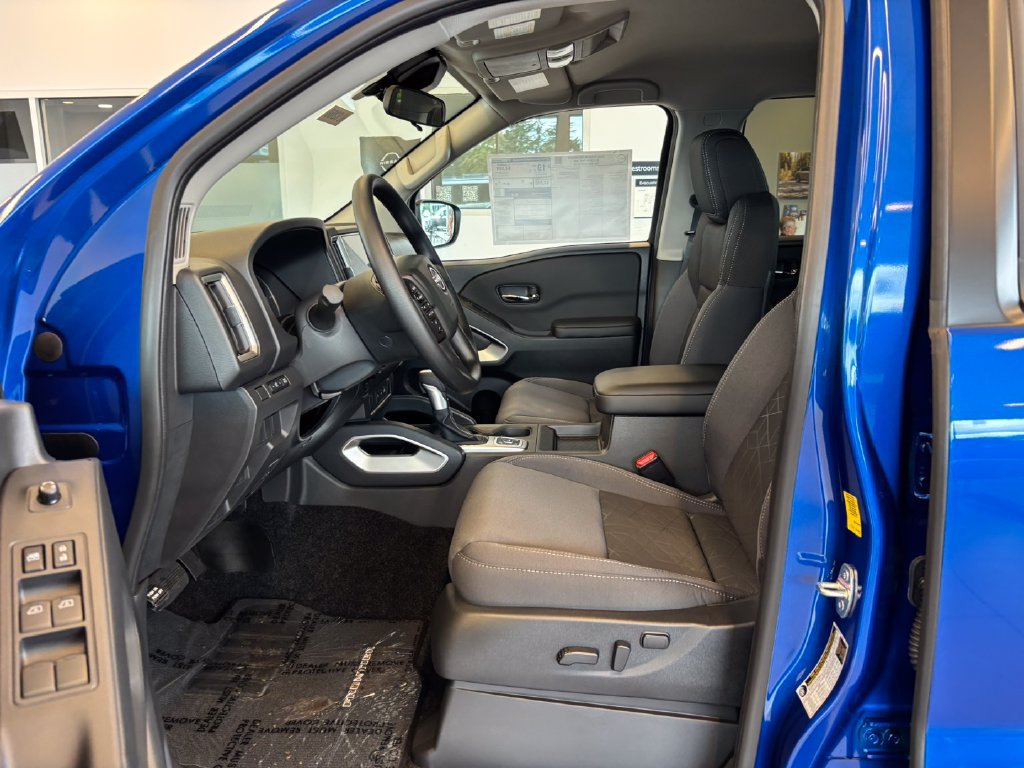 New 2026 Nissan Frontier SV w/ Tow Package AWD/4WD image 14